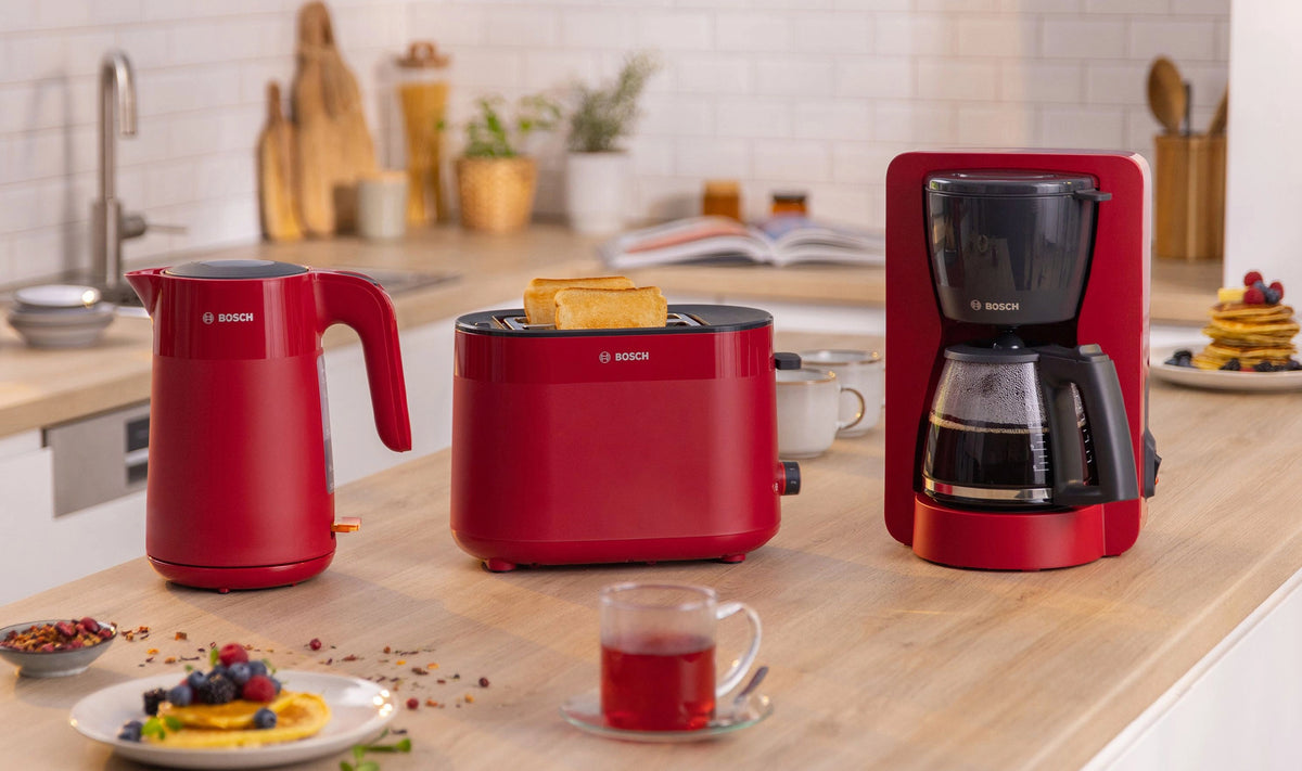 Filter coffee maker, red